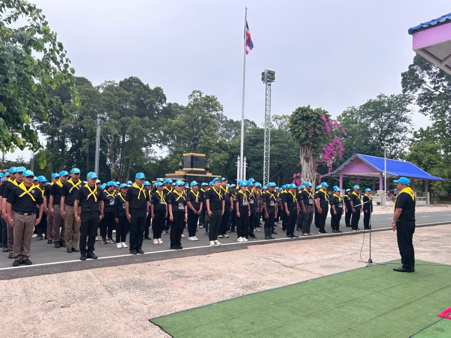 พช.อำเภอโพธิ์ศรีสุวรรณ ร่วมกิจกรรมจิตอาสาและปลูกต้นไม้ในวันต้นไม้ประจำปีของชาติ พ.ศ.2569