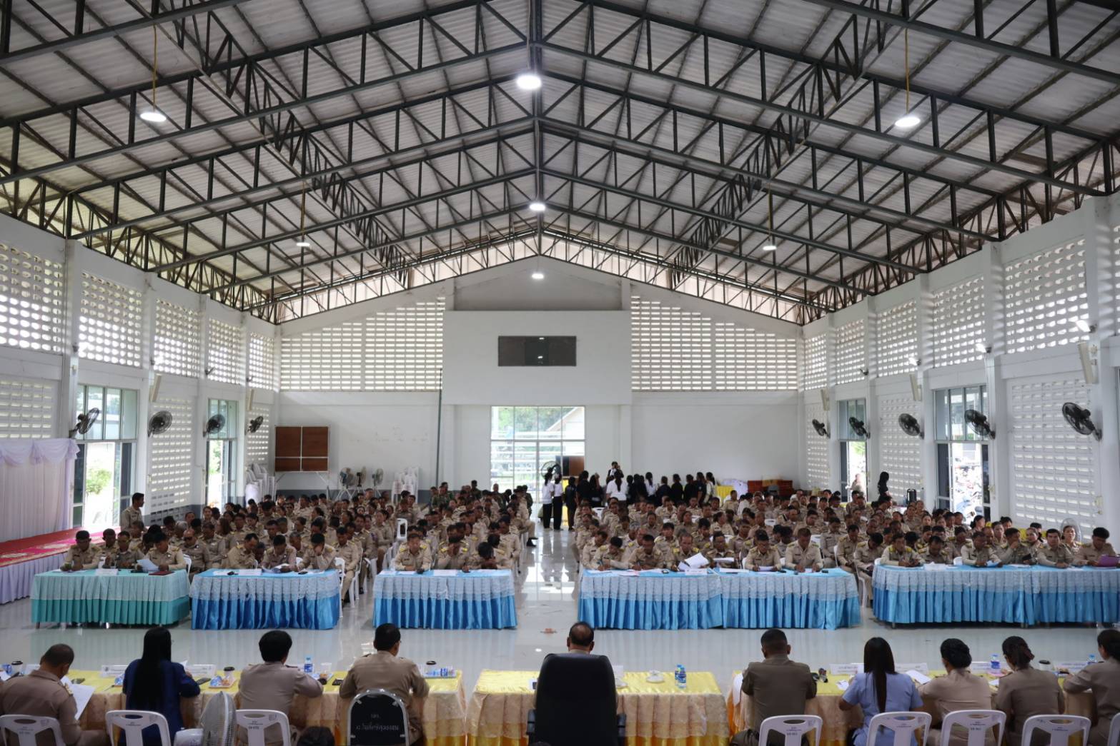 พช.อำเภอโพธิ์ศรีสุวรรณ ร่วมประชุมกำนัน ผู้ใหญ่บ้าน ประจำเดือนสิงหาคม 2569 ขับเคลื่อนภารกิจพัฒนาชุมชน