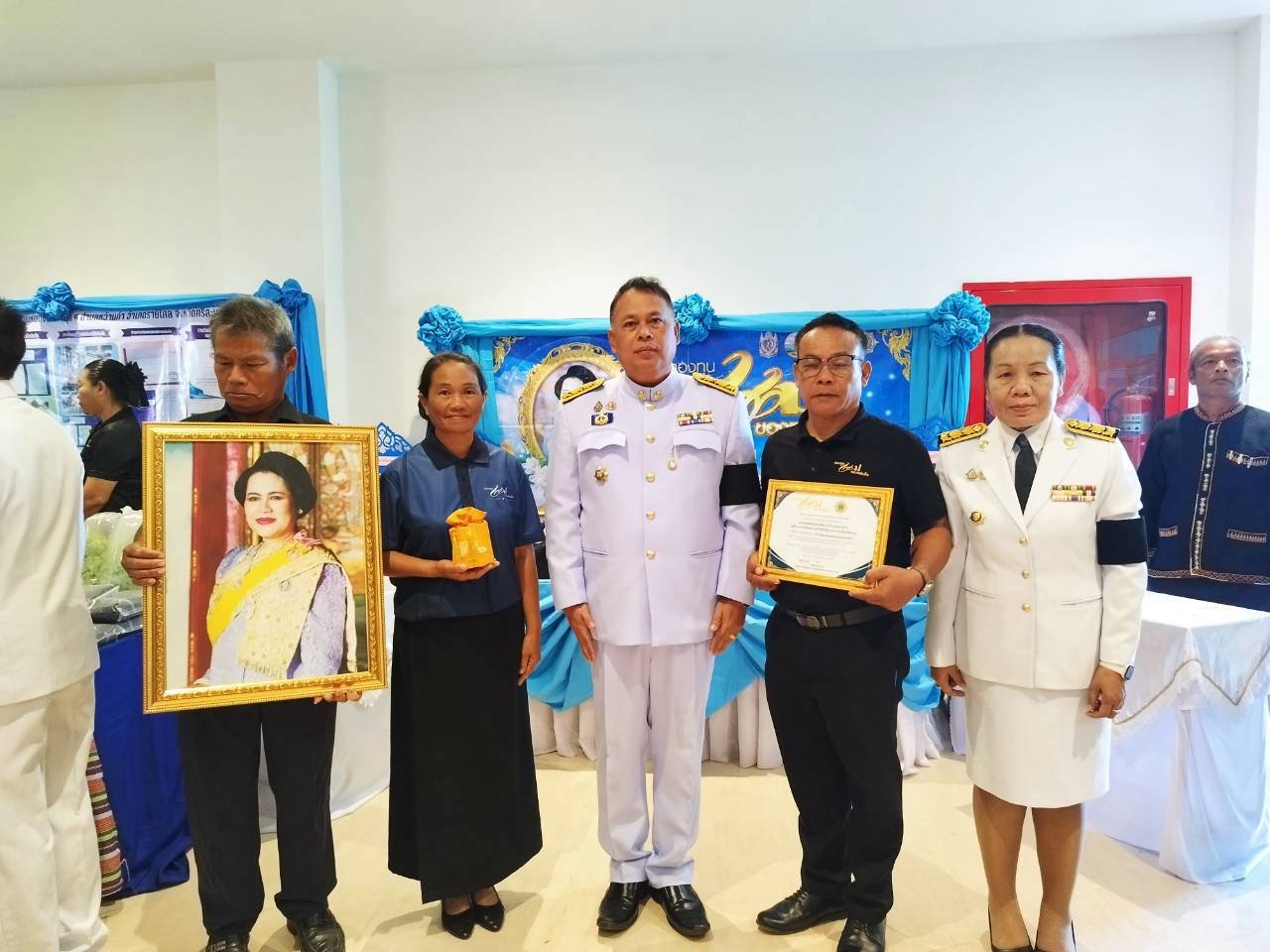 พช.โพธิ์ศรีสุวรรณ ร่วมพิธีมอบเงินพระราชทานขวัญถุงกองทุนแม่ของแผ่นดิน