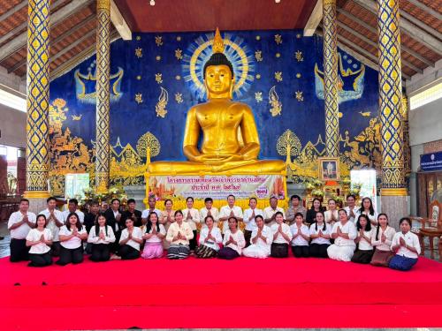 พช.อำเภอโพธิ์ศรีสุวรรณ ร่วมสืบสานประเพณีถวายเทียนพรรษา ประจำปี ๒๕๖๙
