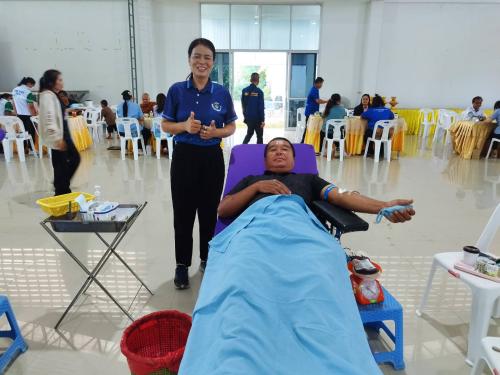 พช.อำเภอโพธิ์ศรีสุวรรณ ร่วมกิจกรรมบริจาคโลหิตเพื่อถวายเป็นพระราชการกุศลแด่สมเด็จพระนางเจ้าสิริกิติ์ พระบรมราชินีนาถ พระบรมราชชนนีพันปีหลวง สภานายิกาสภากาชาดไทย